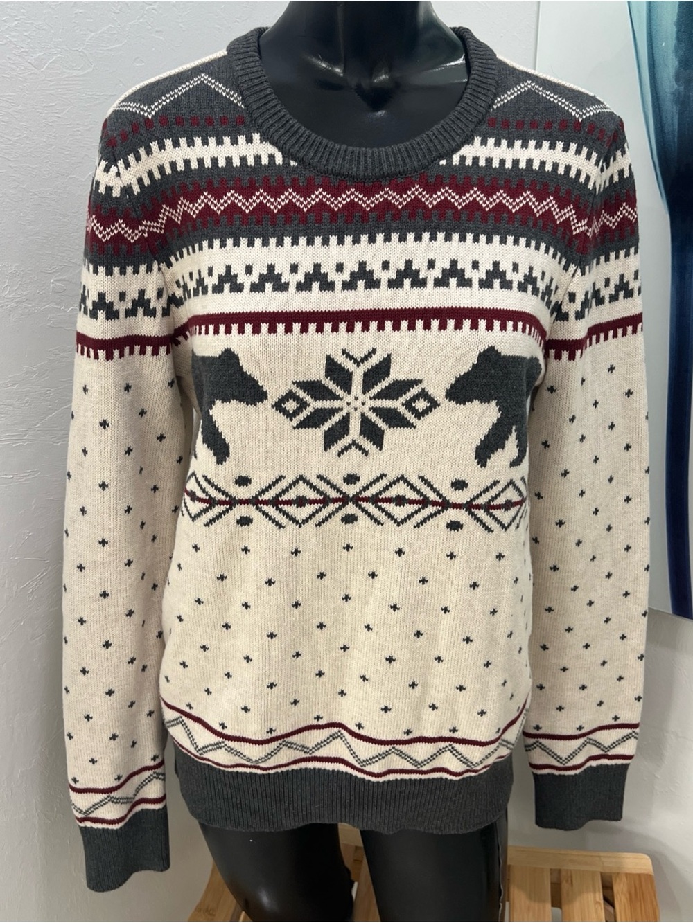 Landsโ End Womanโs Small Cream Nordic Pattern Crewneck Sweater Warm Bears